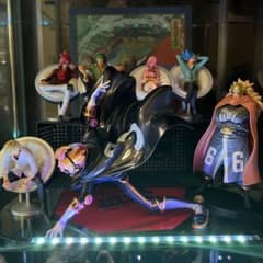セット ONE PIECE フィギュア ヴィンスモークのサムネイル