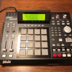 AKAI MPC2500のサムネイル