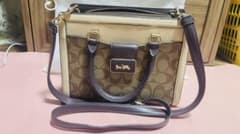 COACH ショルダーバッグ シグネチャーのサムネイル