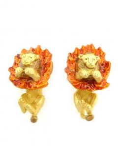 ★新品★アウトロー(ライオン）ピアス おまけ付きのサムネイル