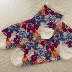 靴下屋★白系カラフルソックスのサムネイル