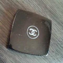 CHANEL アイシャドウのサムネイル