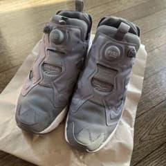 Reebok インスタポンプフューリー グレーのサムネイル