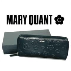 マリークワント MARY QUANT デイジーエンボスフロート パース 長財布