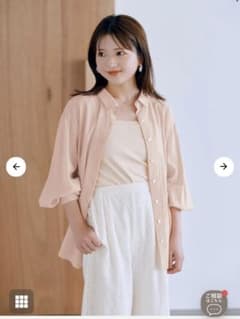 COHINA バックギャザーシアーシャツのサムネイル