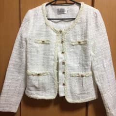 ノーカラージャケットのサムネイル