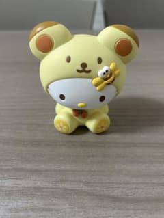 ハローキティ くま 着ぐるみ フィギュアのサムネイル