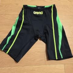 arena 水着 黒/緑 競泳　フィナのサムネイル