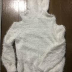 りょう様専用INGNI肩出しニットのサムネイル
