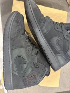 Nike Air Jordan 1 High ブラック スニーカーのサムネイル