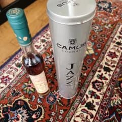 CAMUS JAZZ コニャック 専用ボックス付き CAMUS JAZZ コニャック Josepine缶入り - メルカリ