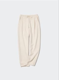 UNIQLO ドライスウェットタックテーパードパンツのサムネイル