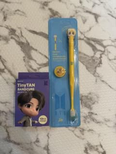 BTS TinyTAN 歯ブラシ&バンドエイドセットのサムネイル