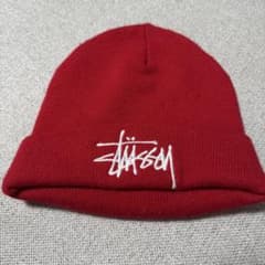 Stüssy 赤 ニット帽のサムネイル