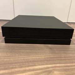 Xbox One X 本体とソフトセットのサムネイル