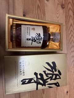サントリーウイスキー響　旧ゴールド　レア 700ml ギフトボックス付き m40112839705_1.jpg?1772004790
