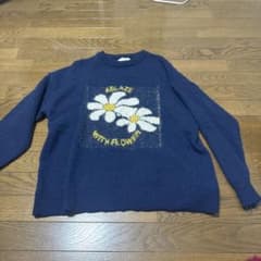 ネイビー 花柄 ニット セーター　nemneのサムネイル