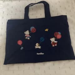 ファミリア レッスンバッグ 完売品 ネイビー 風船 - メルカリ