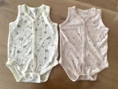 ベビー肌着　2枚セット　チェリー柄　小花柄のサムネイル