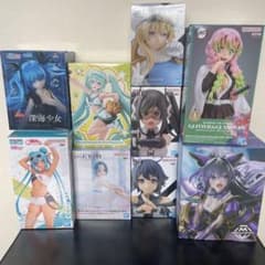 フィギュア　まとめ売りのサムネイル