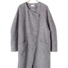 のぶた様専用 美品！YECCA VECCA ジップコートのサムネイル