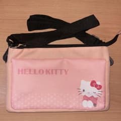HELLO KITTY サコッシュ　ポシェット　ショルダーバッグのサムネイル