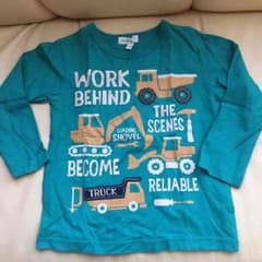 キッズ 100 ロングTシャツ、ユニクロトミカTシャツのサムネイル
