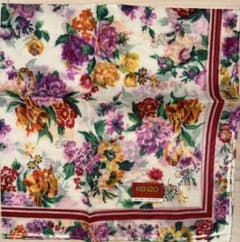 KENZO ハンカチ 花柄 マルチカラー　新品