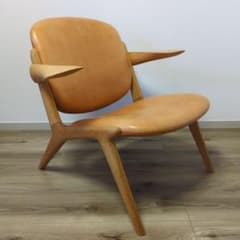 宮崎椅子製作所IS lounge（ISラウンジチェア）肘共材タイプ レッド