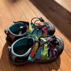 KEEN キーン 　ニューポ−トエイチツー　サンダル　20センチのサムネイル