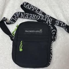 Mrs. GREEN APPLE ロゴミニショルダーバッグ 大森元貴監修 - メルカリ