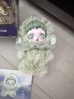 フード付きファーぬいぐるみ人形のサムネイル