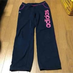 adidasトレーナー上下セットのサムネイル