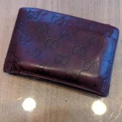 GUCCI グッチ　二つ折り財布　小銭入れ有りのサムネイル