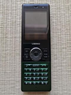 willcom PHS 京セラ liberio 2  wx11kのサムネイル