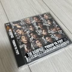 THE RAMPAGE THROW YA FIST 初回限定盤のサムネイル