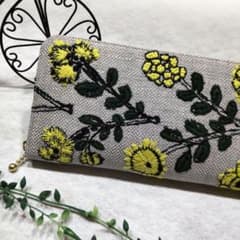 ミナペルホネン * twins * ハンドメイド 長財布のサムネイル