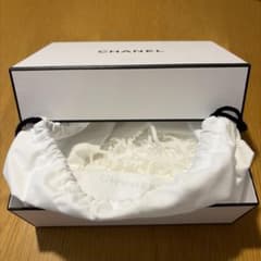 CHANEL ギフトボックス 巾着袋 セットのサムネイル