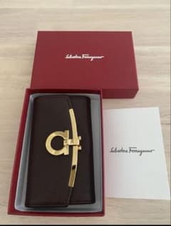 ※美品　Salvatore Ferragamo キーケース　新品未使用のサムネイル