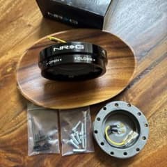 NRG 正規品 薄型クイックリリース SRK-400BK MOMO/ナルディ対応 - メルカリ