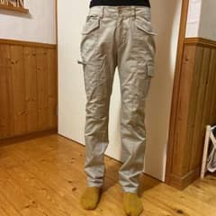カーゴパンツのサムネイル