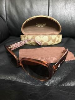 COACH サングラスのサムネイル