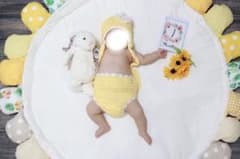 ニューボーンフォト　ベビー衣装　お花のサムネイル