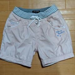 ショートパンツのサムネイル