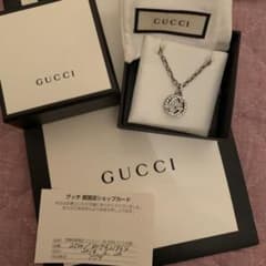 GUCCI インターロッキングG ペンダント ネックレスのサムネイル