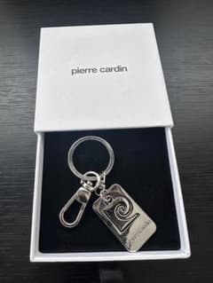 pierre cardin ロゴ キーホルダー　箱無しのサムネイル