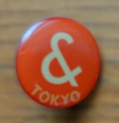 &TOKYO ピンバッジ オレンジのサムネイル