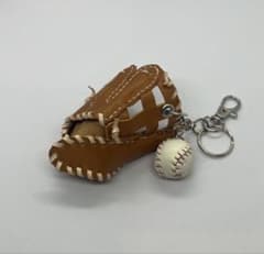 レザーキーホルダー✳︎Baseballのサムネイル