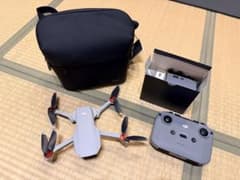 DJI Mini 2 本体 ドローン キャリーバッグ付きのサムネイル