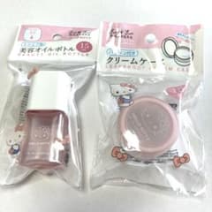 ハローキティ 美容オイルボトル クリームケース セットのサムネイル